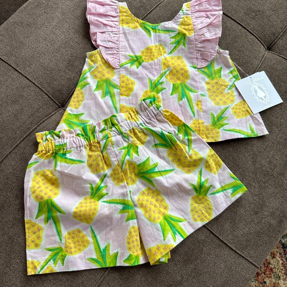 Special Occasions Pineapple Print Pink and Yellow Toddler Short Set Size 3T NWT